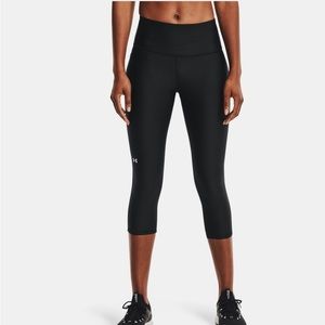 NWT Under Armour HeatGear Hi Capri Black (2X)